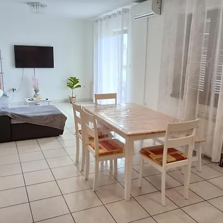 Apartment Duda *